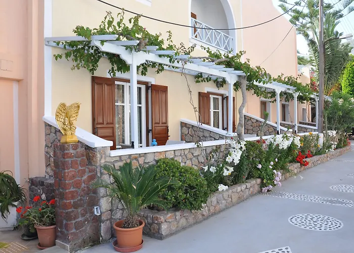 Polydefkis 4* Kamari (Santorini)