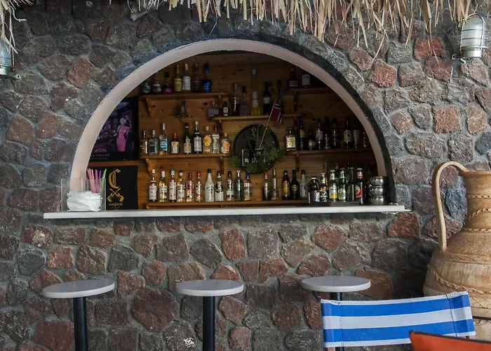 Polydefkis 4* Kamari (Santorini)