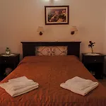 Polydefkis 4*