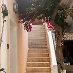 Polydefkis מלון 4*