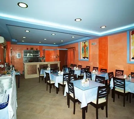 酒店 Polydefkis Kamári