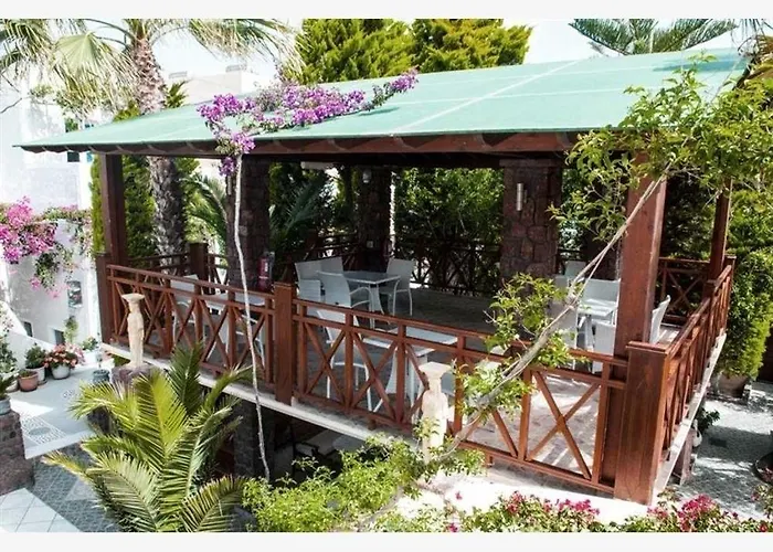 Polydefkis Hotell Kamári