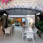 Polydefkis 4*