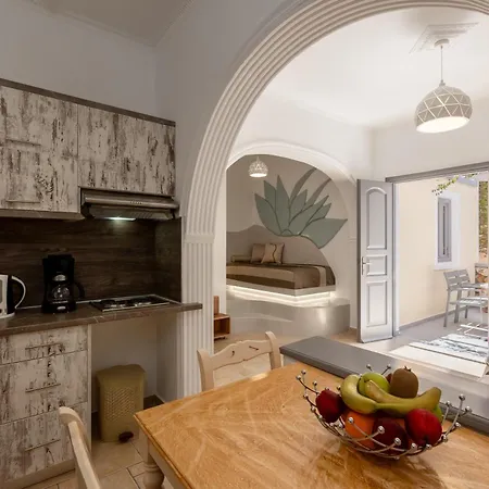 Polydefkis 4* Kamári