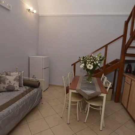Polydefkis Hotel 4*
