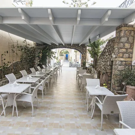 Polydefkis Hotel Kamári